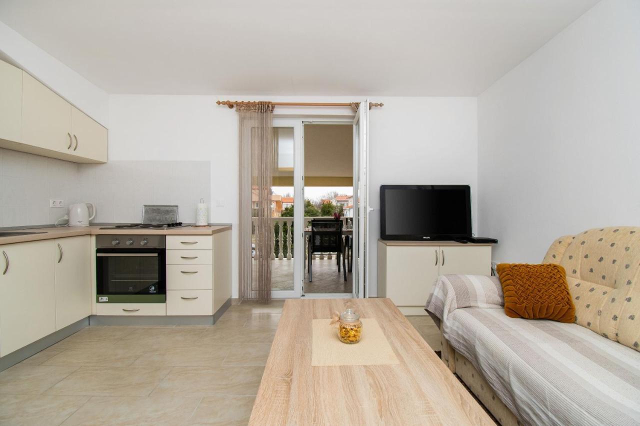Apartment Tommy Privlaka  Exterior foto
